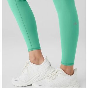 ALO Yoga - 7/8 High-Waist Airbrush Legging